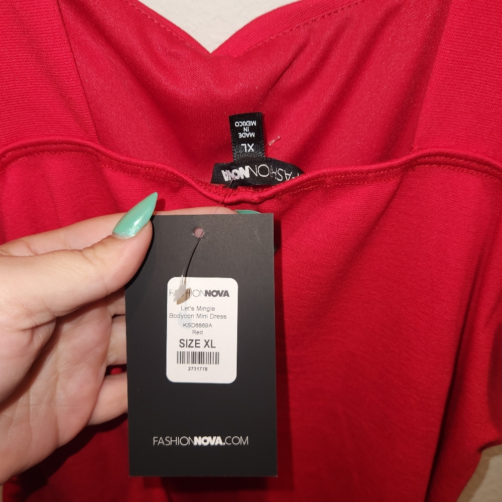 Mini red dress - Picture 3 of 4